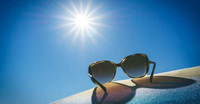 The Sun and the Summer image